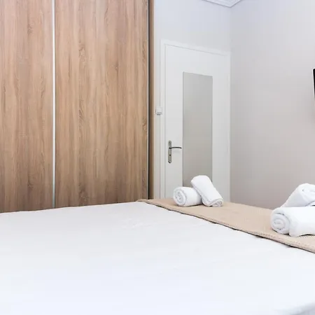 Jasmine Penthouse Daire Kalamata